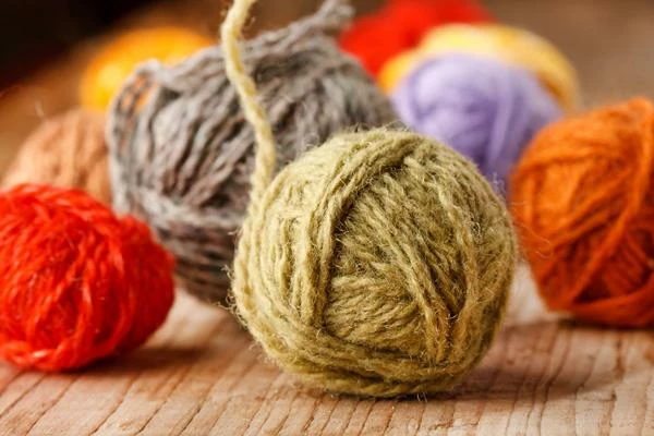 Price of Italian Woolen Yarn Declines Slightly to $34.7/kg