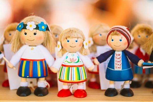 Which Countries Produce the Most Dolls and Toys?